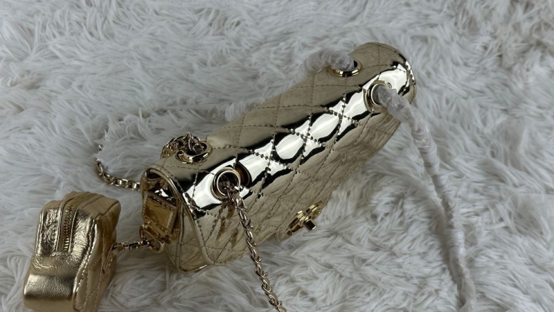 Ch**el cf series bags